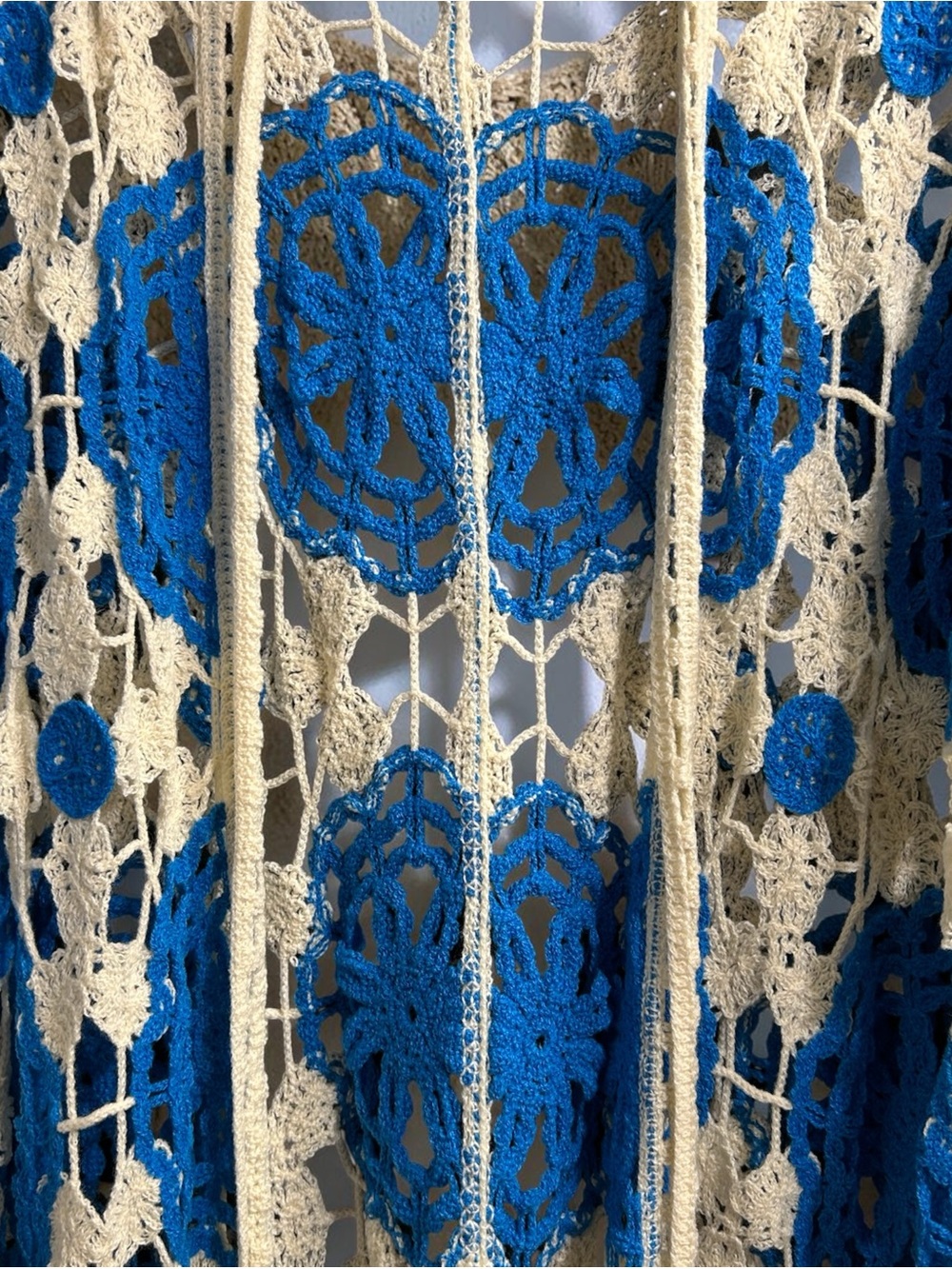 POL Cream Crochet Top with Bright Blue Floral Embroidery - Picture 3 of 4